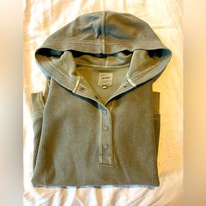 Aerie M Textured Henley Hoodie
